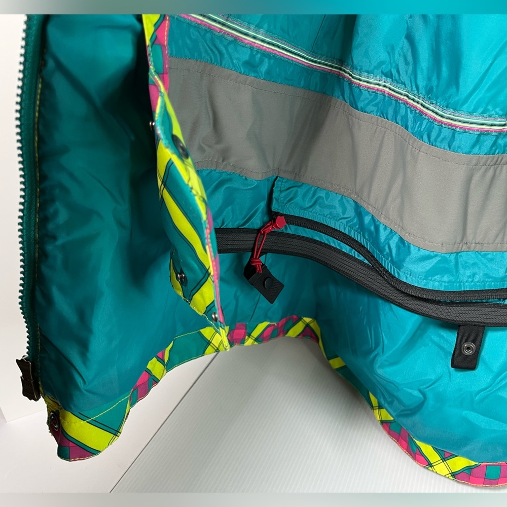 Burton DryRide Junior Debbie Ski Snowboard Shell Jacket NWOT - Picture 10 of 16